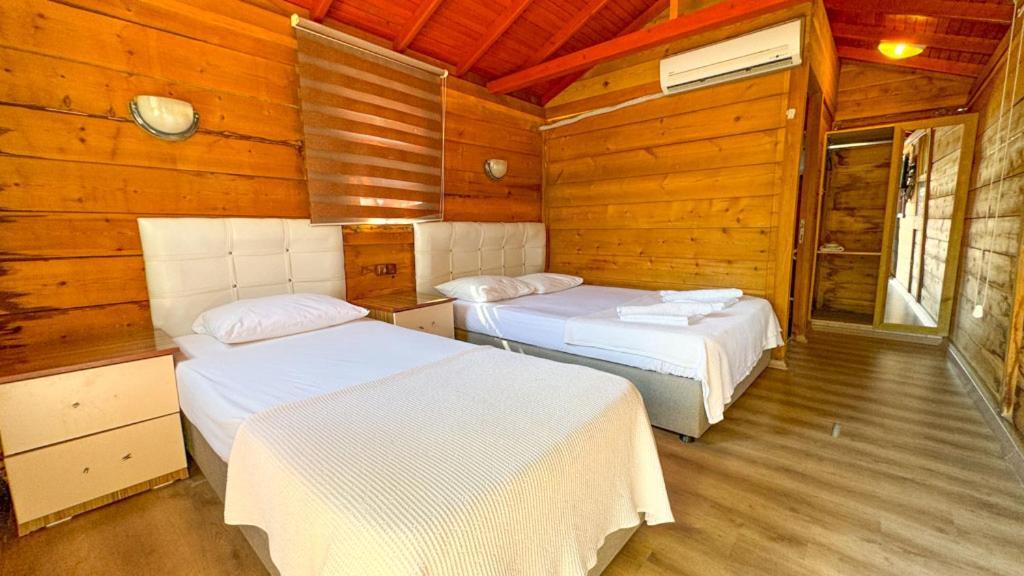 Bed and Breakfast Gaia Bungalow Айвалык Экстерьер фото